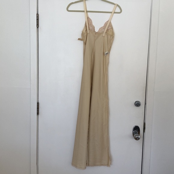 Linsey Roscoe vintage nightgown 52” long size Petite - Picture 11 of 14